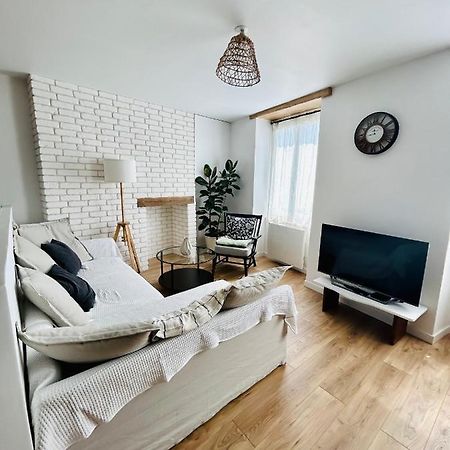 Appartement Cottage Au Coeur De Немур Екстериор снимка